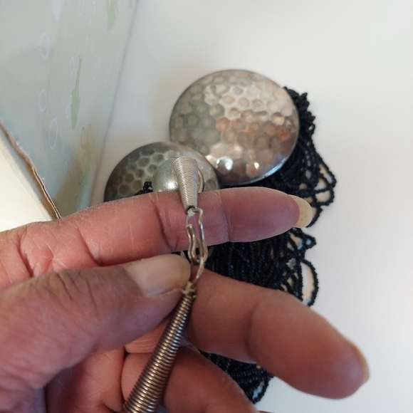Vintage* 90s Hammered Metal and Czech Multi-Strand Black Seed Bead Necklace - Picture 6 of 7
